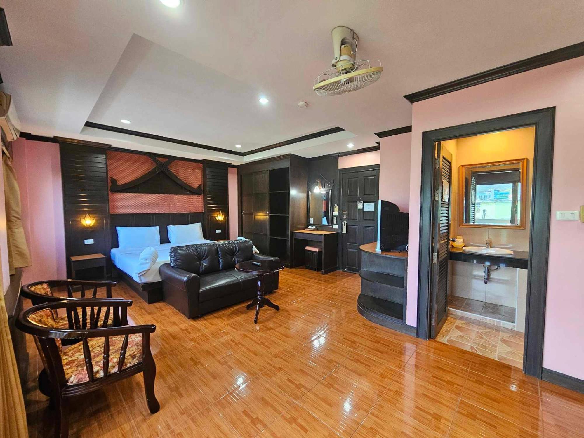 Nanai 2 Residence Patong Phuket Zewnętrze zdjęcie