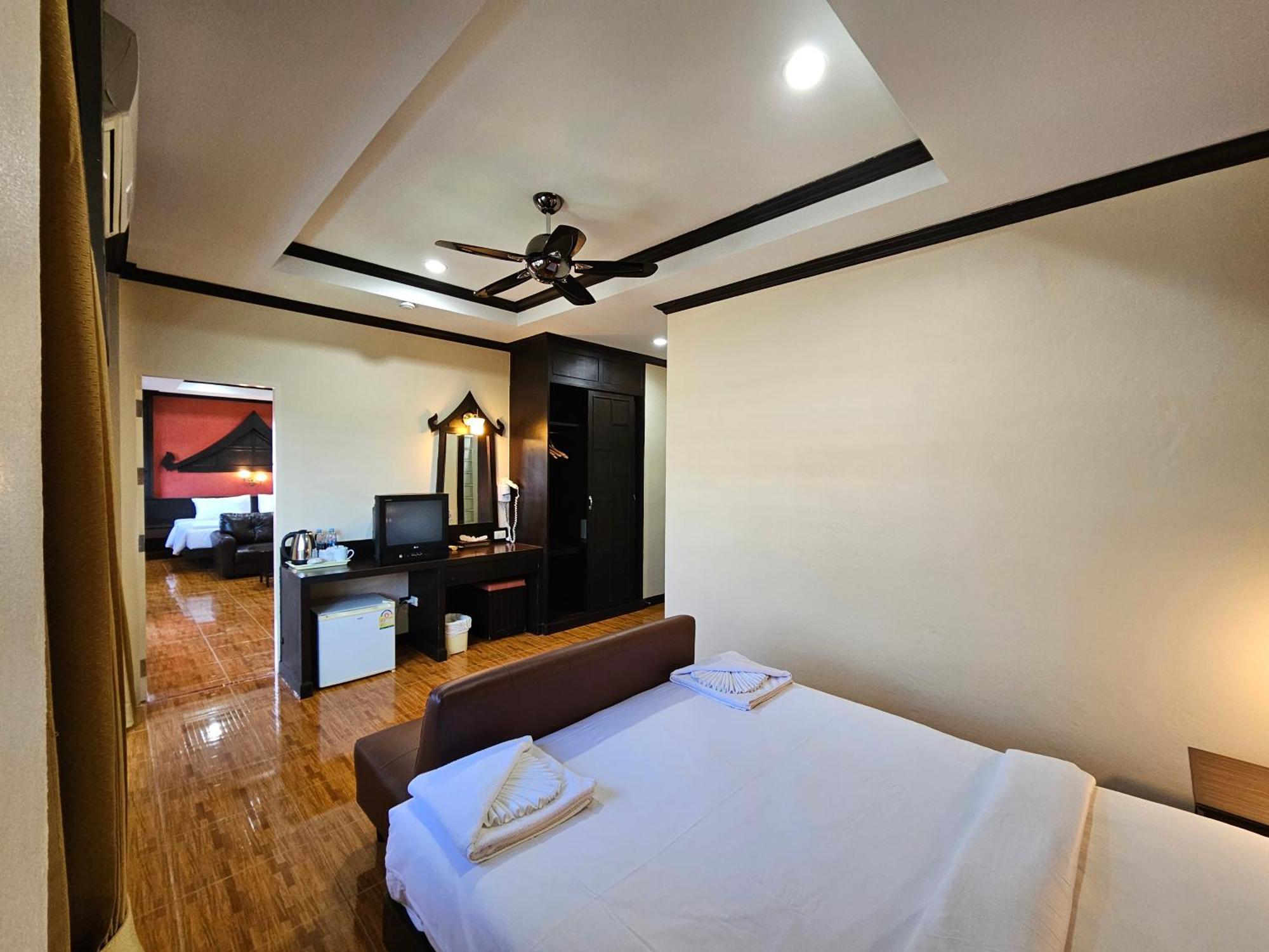 Nanai 2 Residence Patong Phuket Zewnętrze zdjęcie